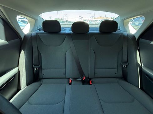 Used 2025 Kia K4 FWD image 38