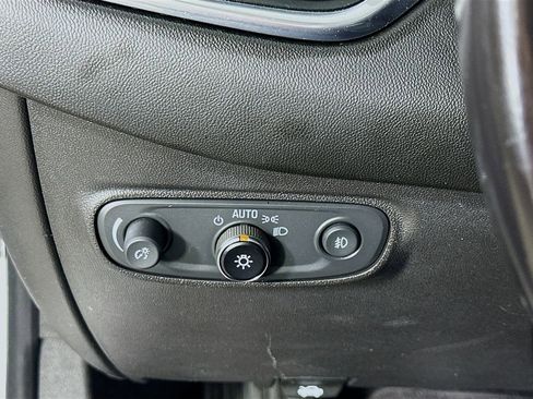 Used 2021 Chevrolet Equinox LT AWD/4WD image 21