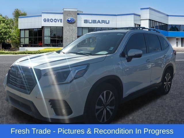 Used 2024 Subaru Forester Limited AWD/4WD image 1