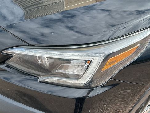 Used 2021 Subaru Outback Premium image 15