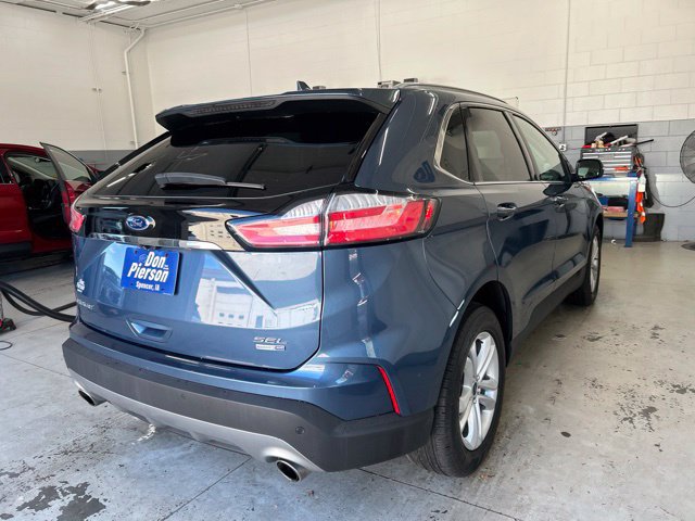 Used 2019 Ford Edge SEL w/ Equipment Group 201A AWD/4WD image 4