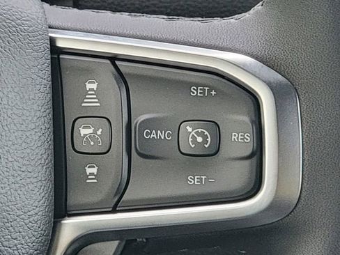 New 2026 RAM 1500 Big Horn AWD/4WD image 33