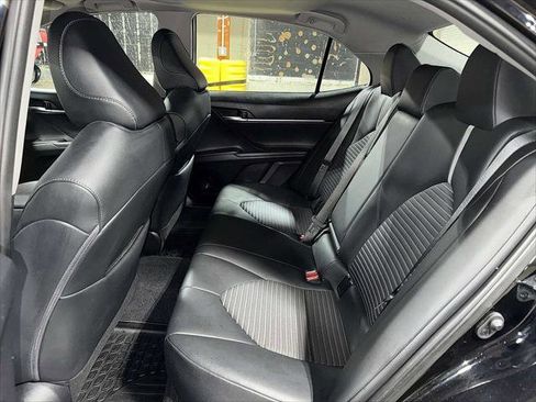 Certified 2023 Toyota Camry SE w/ Cold Weather Package image 17