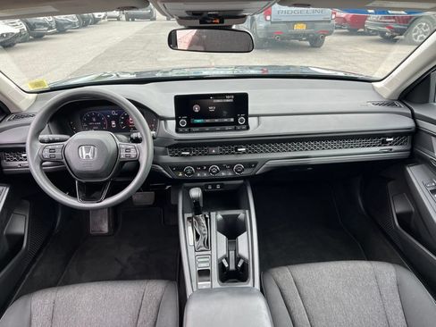 Used 2024 Honda Accord EX image 19