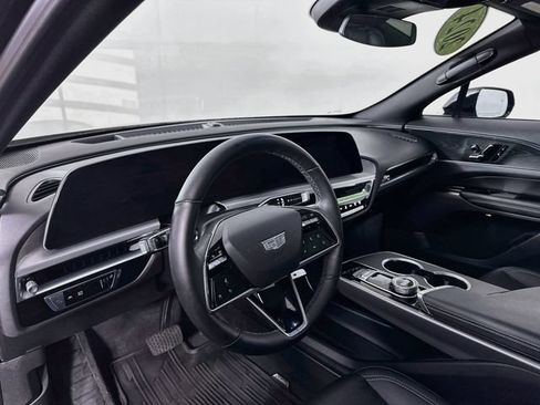 Used 2024 Cadillac Lyriq Sport AWD/4WD image 3