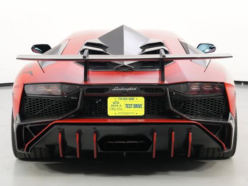 Used 2017 Lamborghini Aventador S image 50