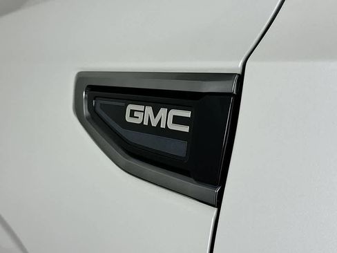 Used 2021 GMC Yukon AT4 image 7