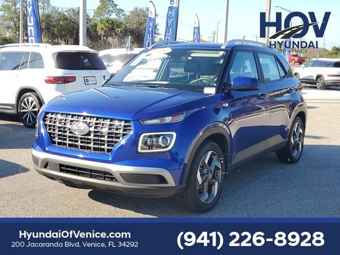 Certified 2023 Hyundai Venue Limited image 13