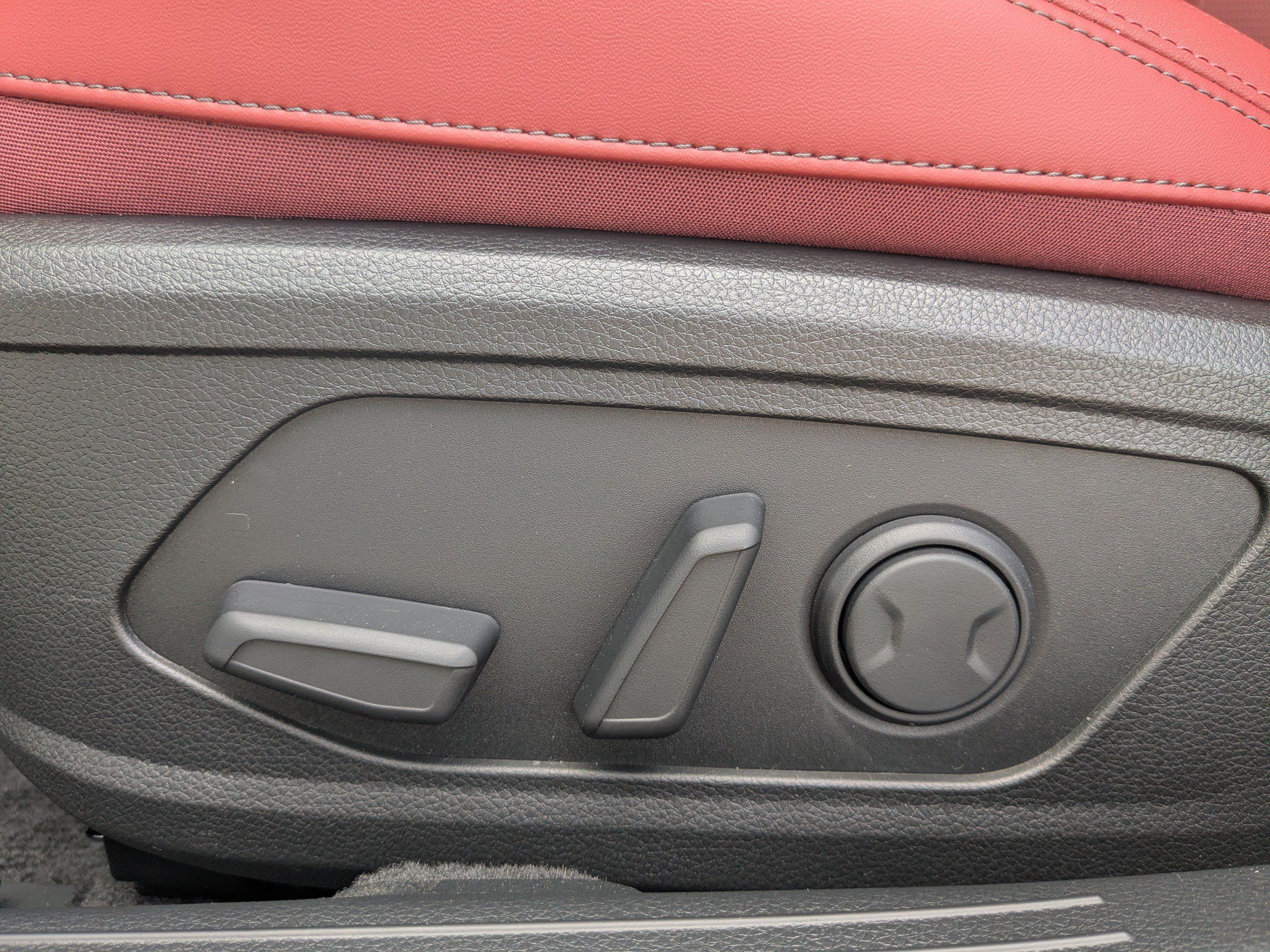 New 2026 Kia K5 GT-Line w/ GT-Line Premium Package FWD image 23