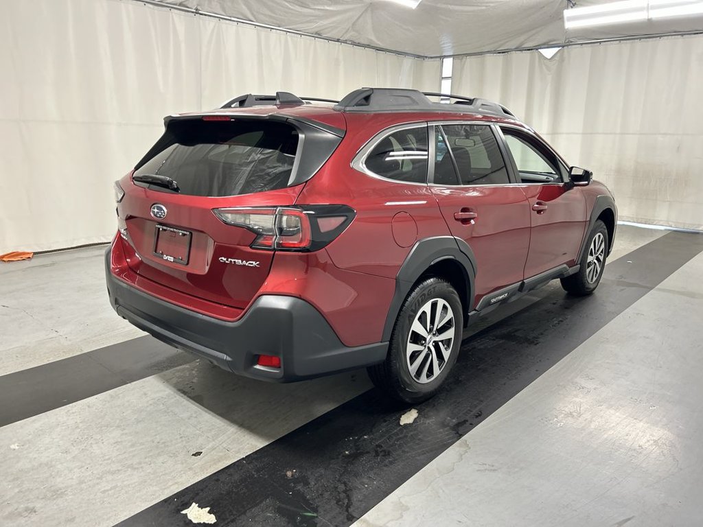 Used 2024 Subaru Outback Premium AWD/4WD image 2