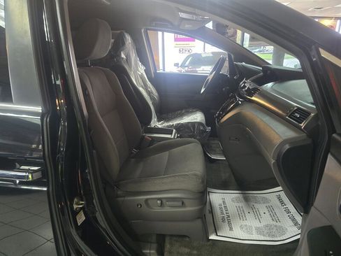 Used 2015 Honda Odyssey EX image 15