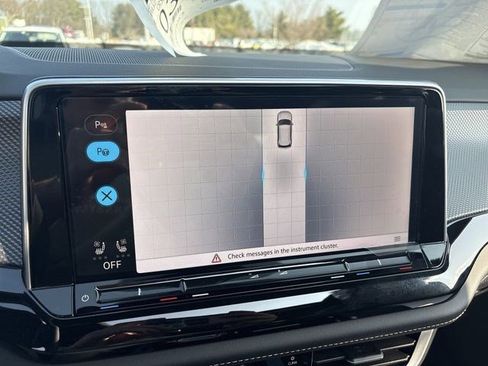 New 2026 Volkswagen Atlas Cross Sport SEL Premium R-Line image 33