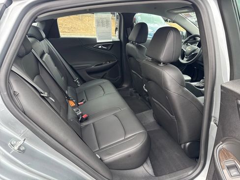 Used 2024 Chevrolet Malibu LT FWD image 24