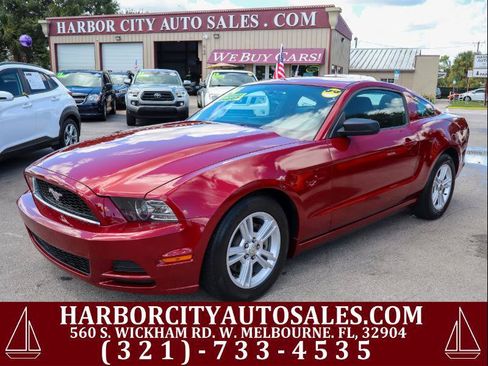 Used 2014 Ford Mustang Coupe RWD image 1