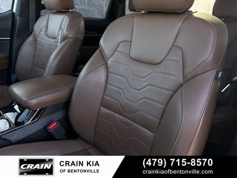 Used 2020 Kia Telluride SX w/ SX Prestige Package image 24