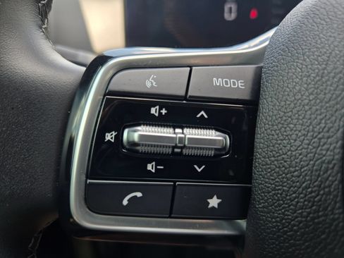 Used 2025 Kia Sorento S w/ Panoramic Sunroof Package FWD image 24