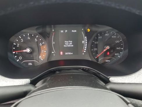 Used 2022 Jeep Compass Latitude image 11