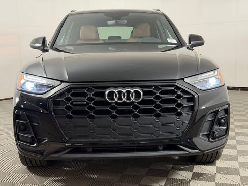 Used 2025 Audi Q5 2.0T Premium w/ Convenience Plus Package image 6