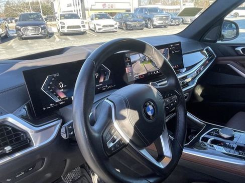 Used 2024 BMW X5 xDrive40i w/ Premium Package AWD/4WD image 10