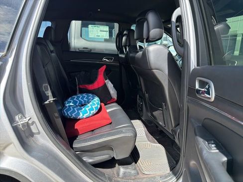 Used 2018 Jeep Grand Cherokee Limited w/ Trailer Tow Group IV AWD/4WD image 4