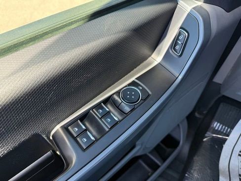 Used 2023 Ford F150 XLT image 9
