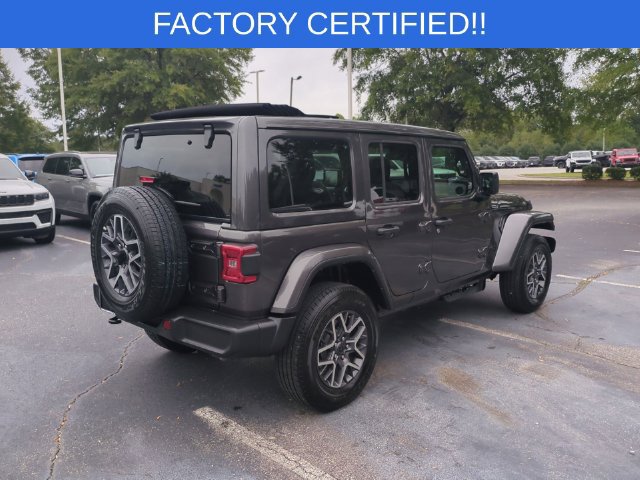 Certified 2026 Jeep Wrangler Unlimited Sahara AWD/4WD image 5