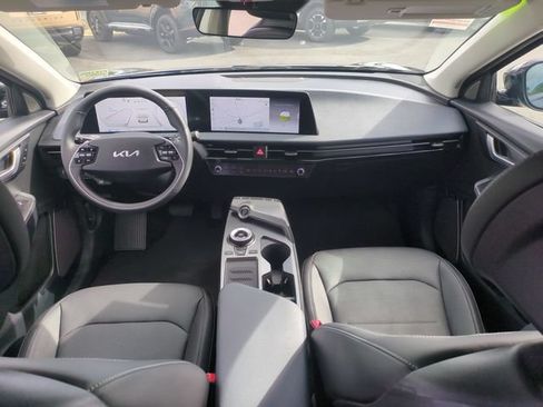 Certified 2023 Kia EV6 Wind RWD image 28