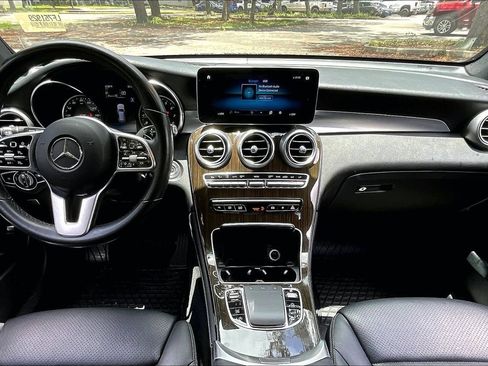 Used 2020 Mercedes-Benz GLC 300 4MATIC image 7