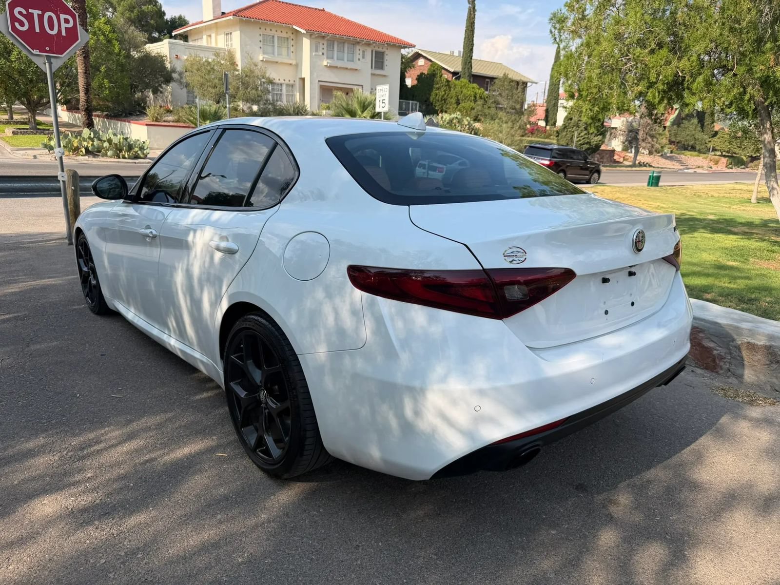 Used 2020 Alfa Romeo Giulia w/ Nero Edizione RWD image 3