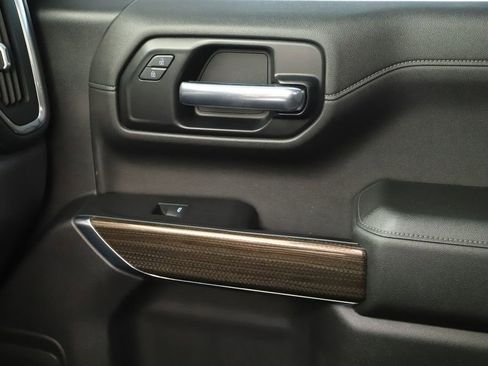 Used 2019 Chevrolet Silverado 1500 RST AWD/4WD image 29