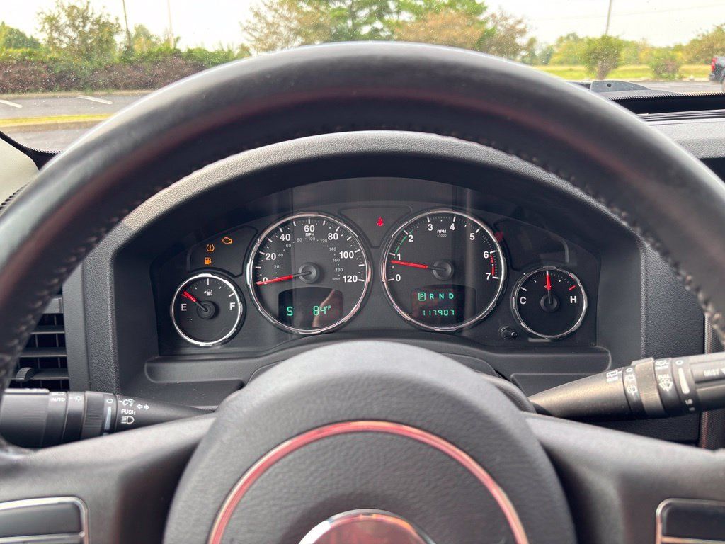 Used 2011 Jeep Liberty Sport w/ Popular Equipment Group AWD/4WD image 24