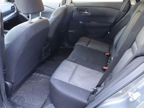 Used 2024 Nissan Rogue SV FWD image 5