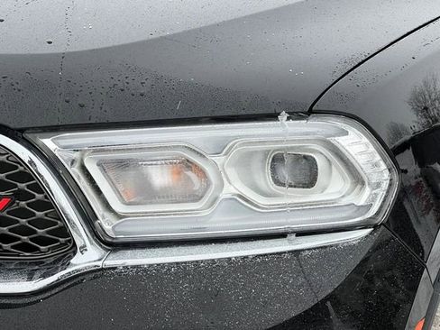 Used 2022 Dodge Durango SXT image 35