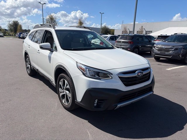 Used 2020 Subaru Outback Limited AWD/4WD image 1