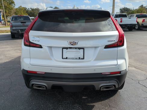 Used 2022 Cadillac XT4 Premium Luxury w/ Technology Package image 5