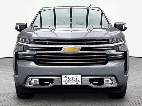 Used 2021 Chevrolet Silverado 1500 High Country w/ Technology Package AWD/4WD image 3