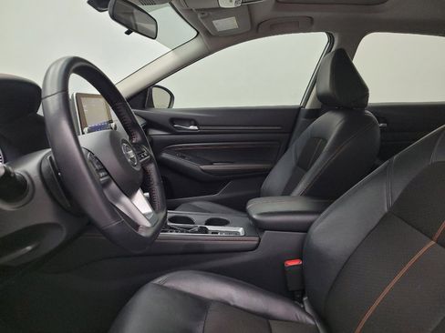 Used 2021 Nissan Altima 2.5 SR w/ SR Premium Package image 17