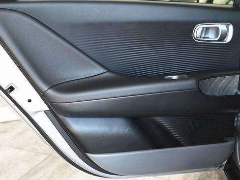 Used 2024 Hyundai Ioniq 6 SEL AWD/4WD image 9