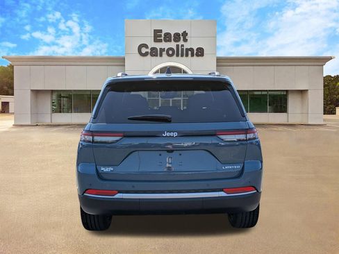 New 2026 Jeep Grand Cherokee Limited RWD image 4