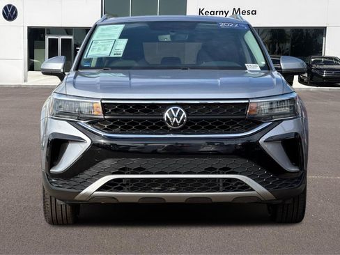 Used 2022 Volkswagen Taos SE image 9