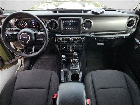 Used 2023 Jeep Wrangler Sport S image 16