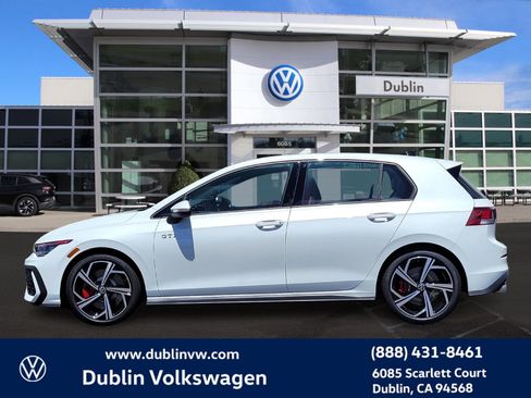 New 2025 Volkswagen GTI SE image 7