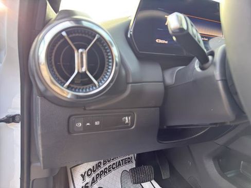 New 2026 Chevrolet Equinox EV LT image 18