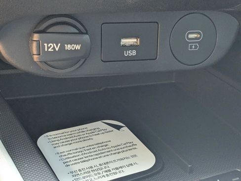 New 2026 Hyundai Elantra Limited FWD image 26