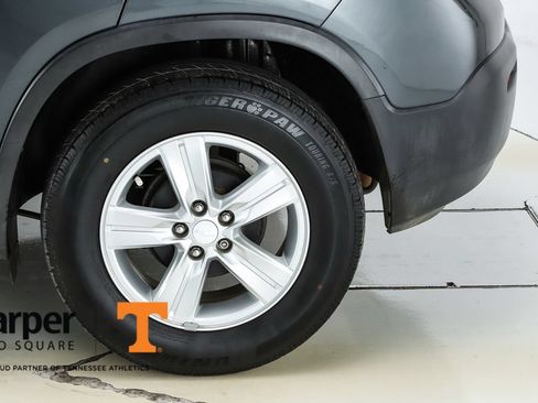 Used 2016 Chevrolet Trax LT FWD image 6