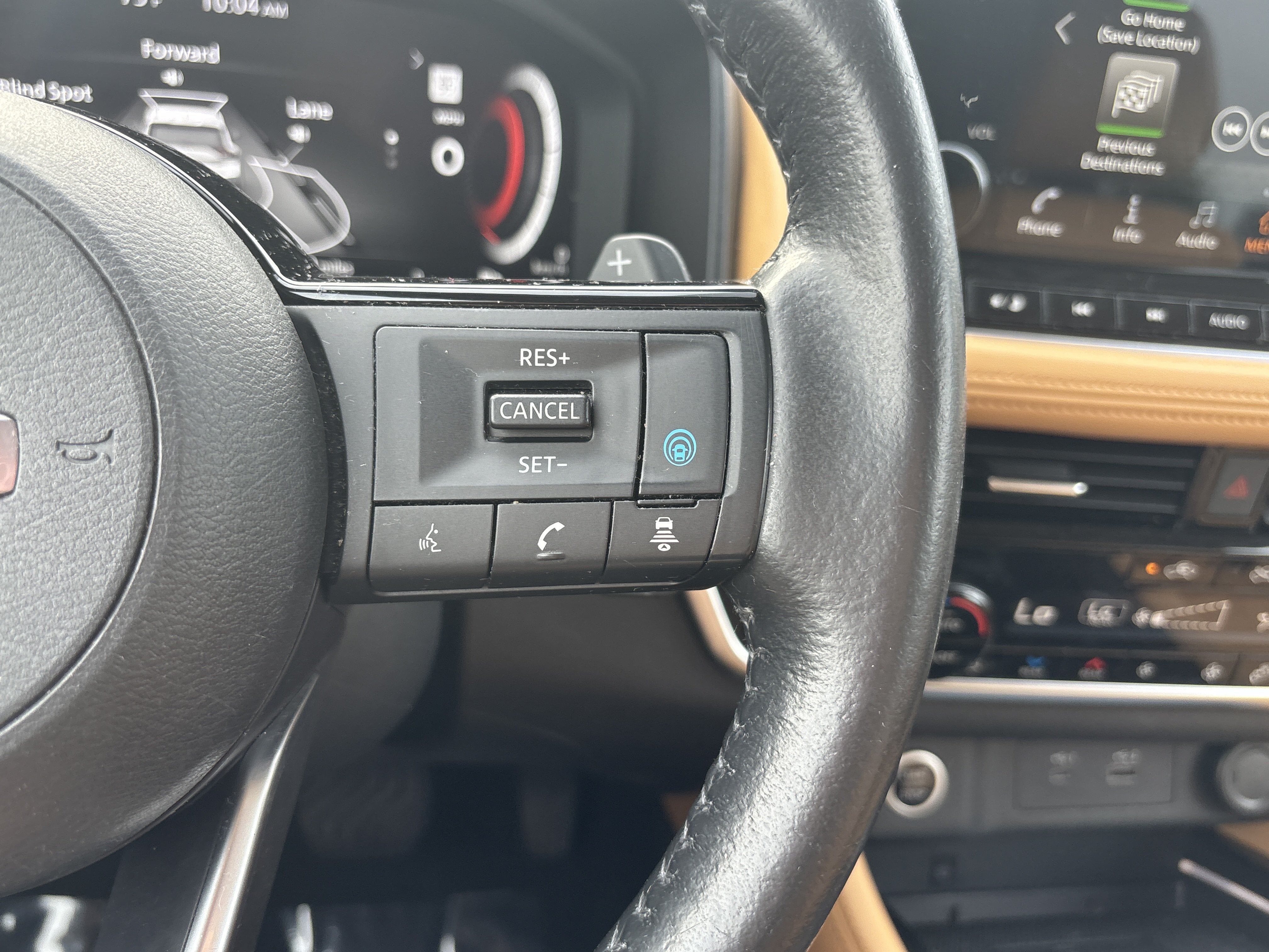 Used 2021 Nissan Rogue Platinum FWD image 28