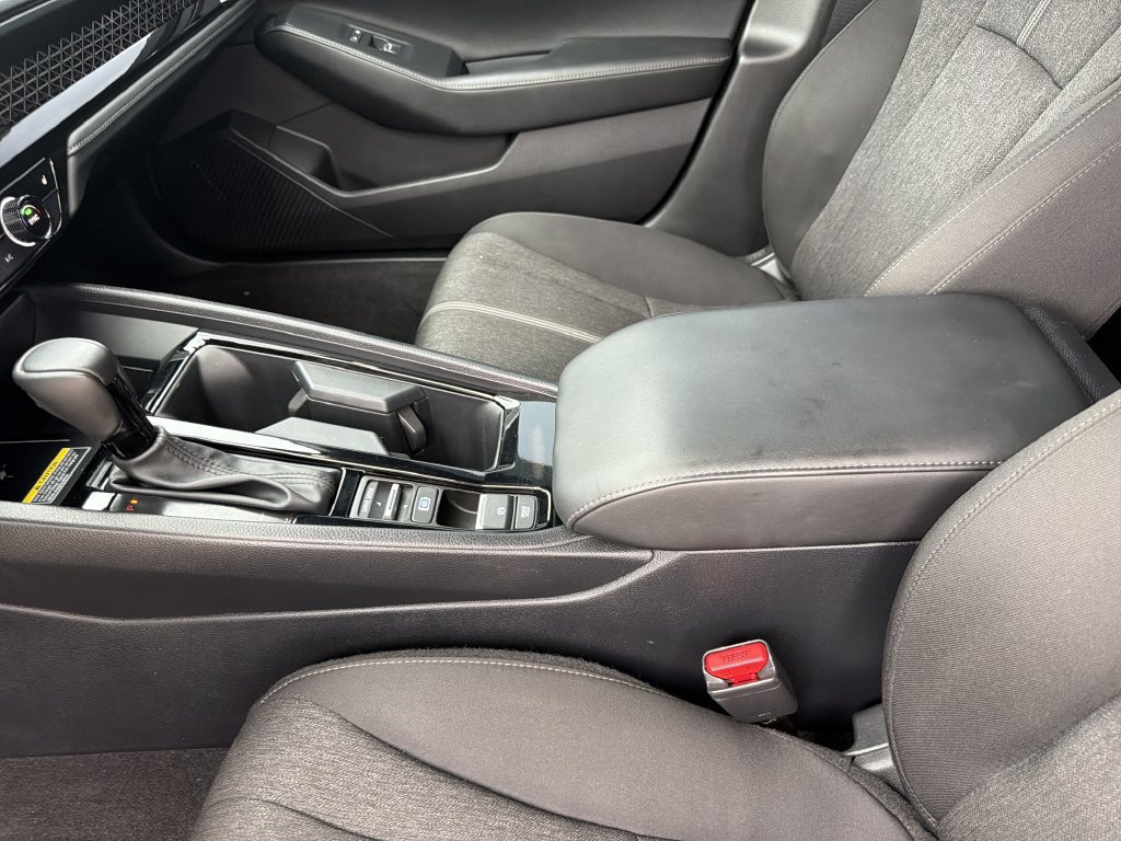 Used 2025 Honda Accord Sport image 20