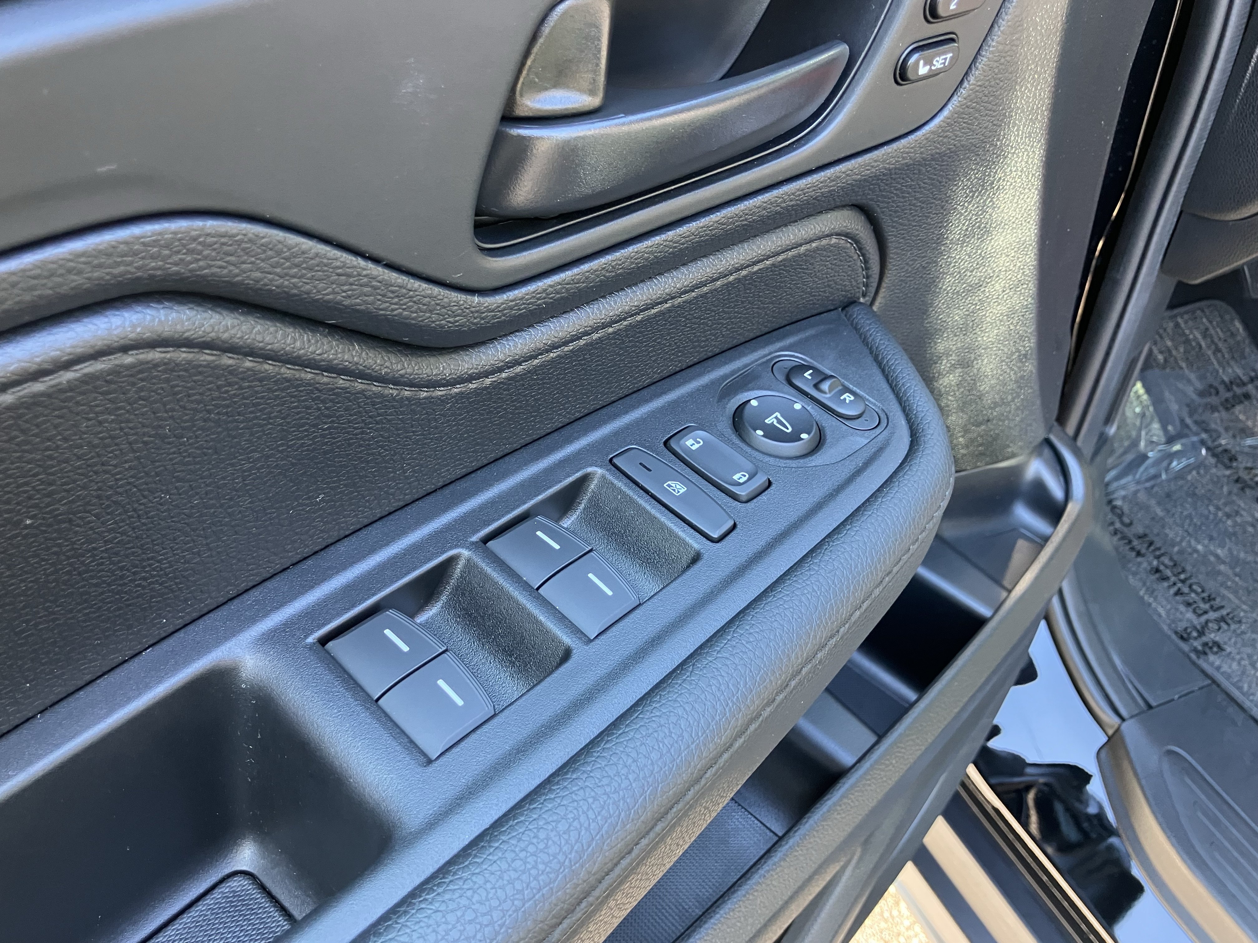 Used 2026 Honda Odyssey EX-L image 15
