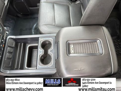 Used 2018 Chevrolet Silverado 1500 LTZ Z71 w/ Midnight Edition AWD/4WD image 17