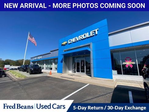 Used 2021 Chevrolet Tahoe RST w/ Luxury Package AWD/4WD image 17